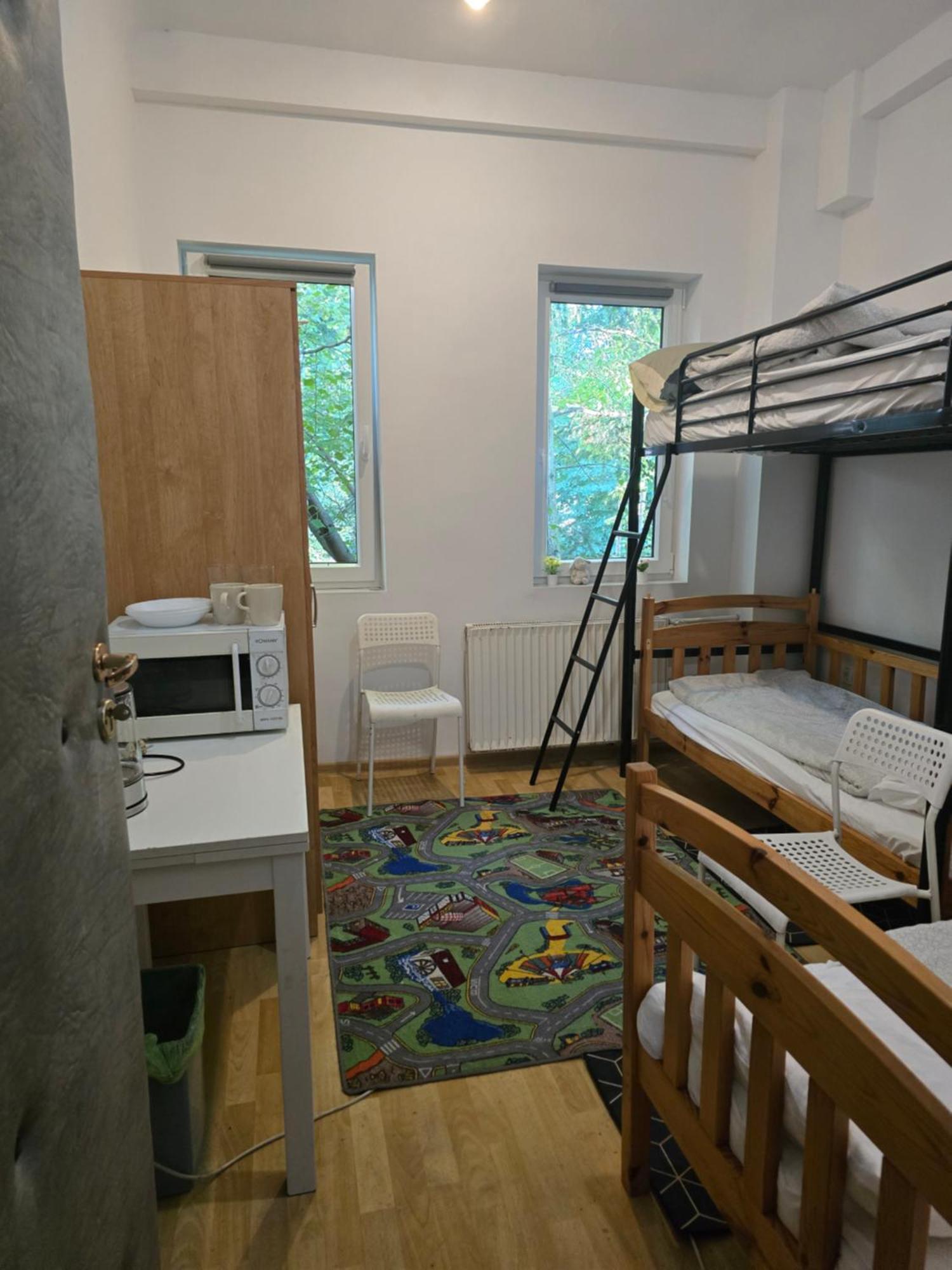 Hostel 洁灵卡 外观 照片